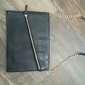 Black purse clutch